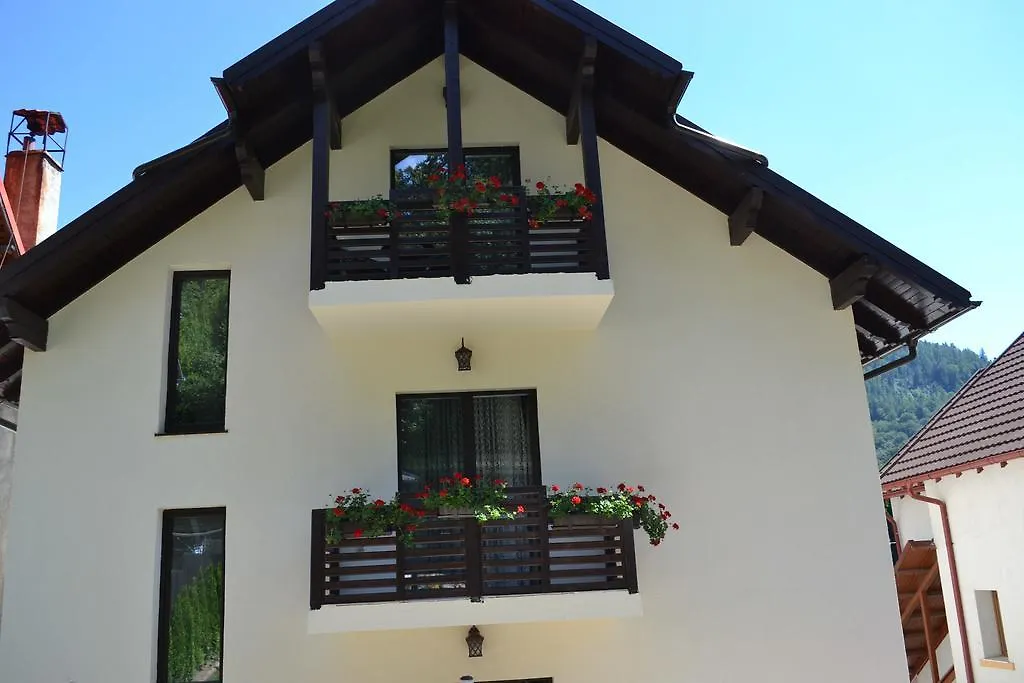 Casa Hera-1